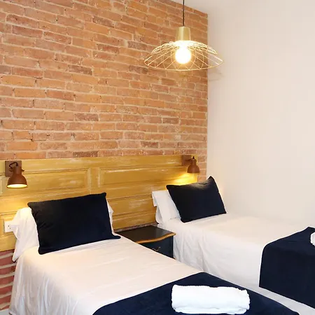 Magnifico Piso Frente Al Casco Viejo De