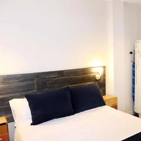 Magnifico Piso Frente Al Casco Viejo De 毕尔巴鄂