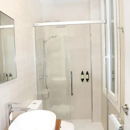 Magnifico Piso Frente Al Casco Viejo De 公寓 *